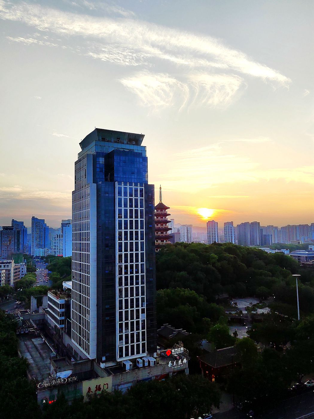 IMG_20230505_181409_edit_140904049783957_副本.jpg